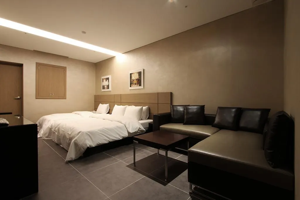 Antives Hotel Goyang 3*,  South Korea